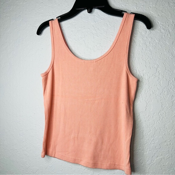 Bebe Vintage Early 2000’s Tank Top Light pink / Peachy Color Size L - Picture 2 of 2